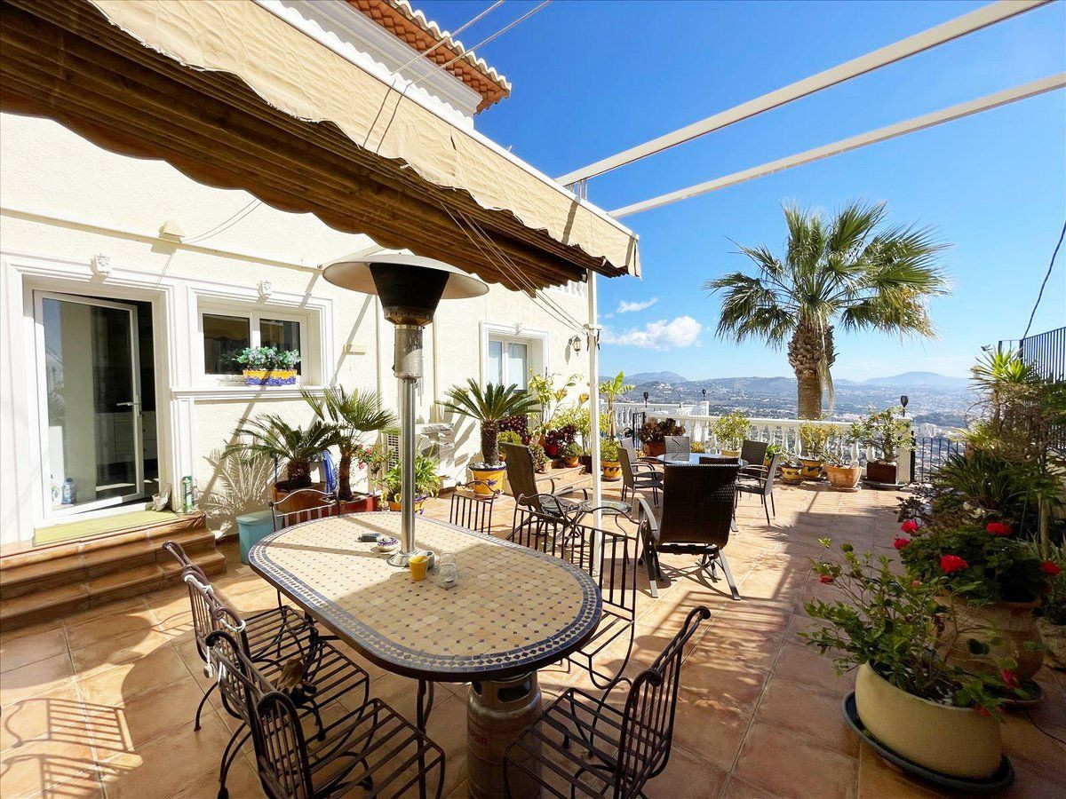 Se vende Villa - Chalet de 3 dormitorios en Costa Blanca, Alicante, España