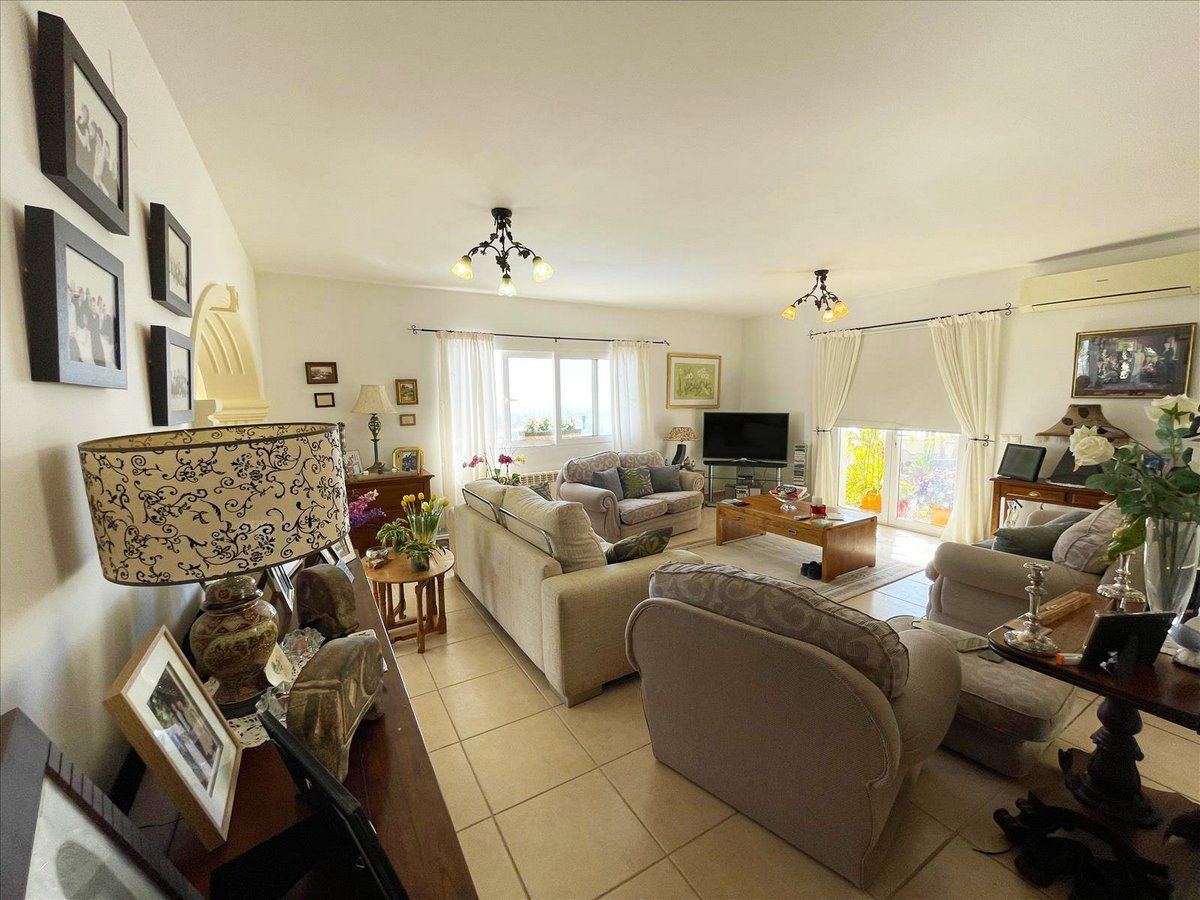 Se vende Villa - Chalet de 3 dormitorios en Costa Blanca, Alicante, España