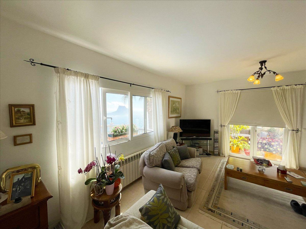 Se vende Villa - Chalet de 3 dormitorios en Costa Blanca, Alicante, España