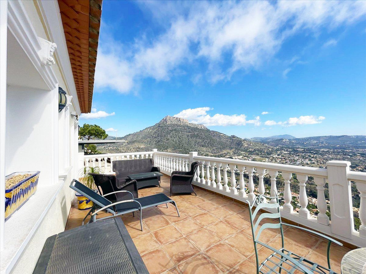 Se vende Villa - Chalet de 3 dormitorios en Costa Blanca, Alicante, España