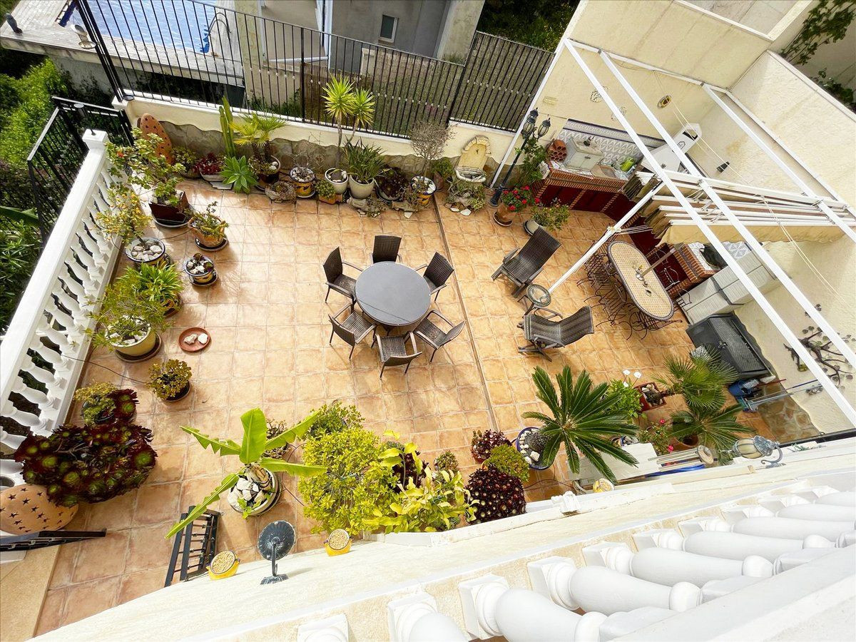 Se vende Villa - Chalet de 3 dormitorios en Costa Blanca, Alicante, España