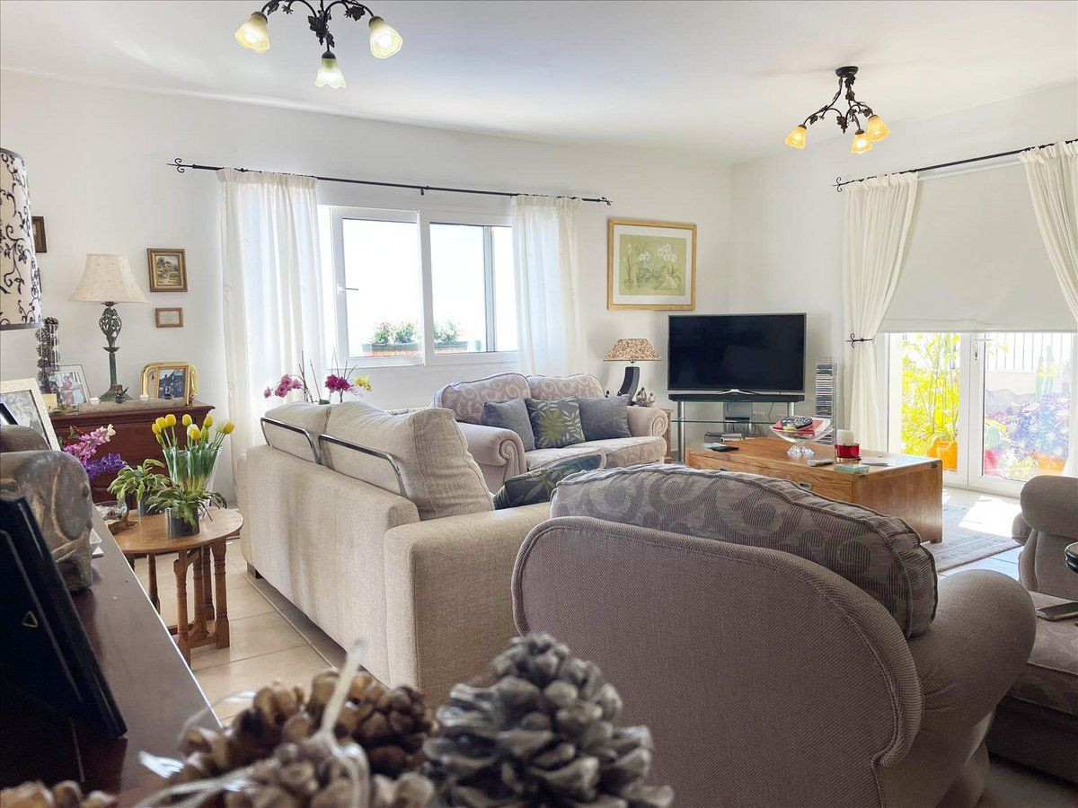 Se vende Villa - Chalet de 3 dormitorios en Costa Blanca, Alicante, España