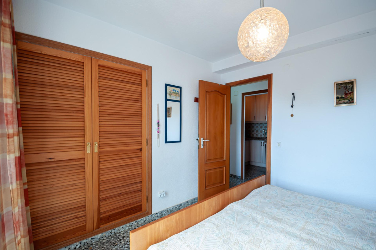 Se vende Apartamento Planta Media de 2 dormitorios en Costa Blanca, Alicante, España