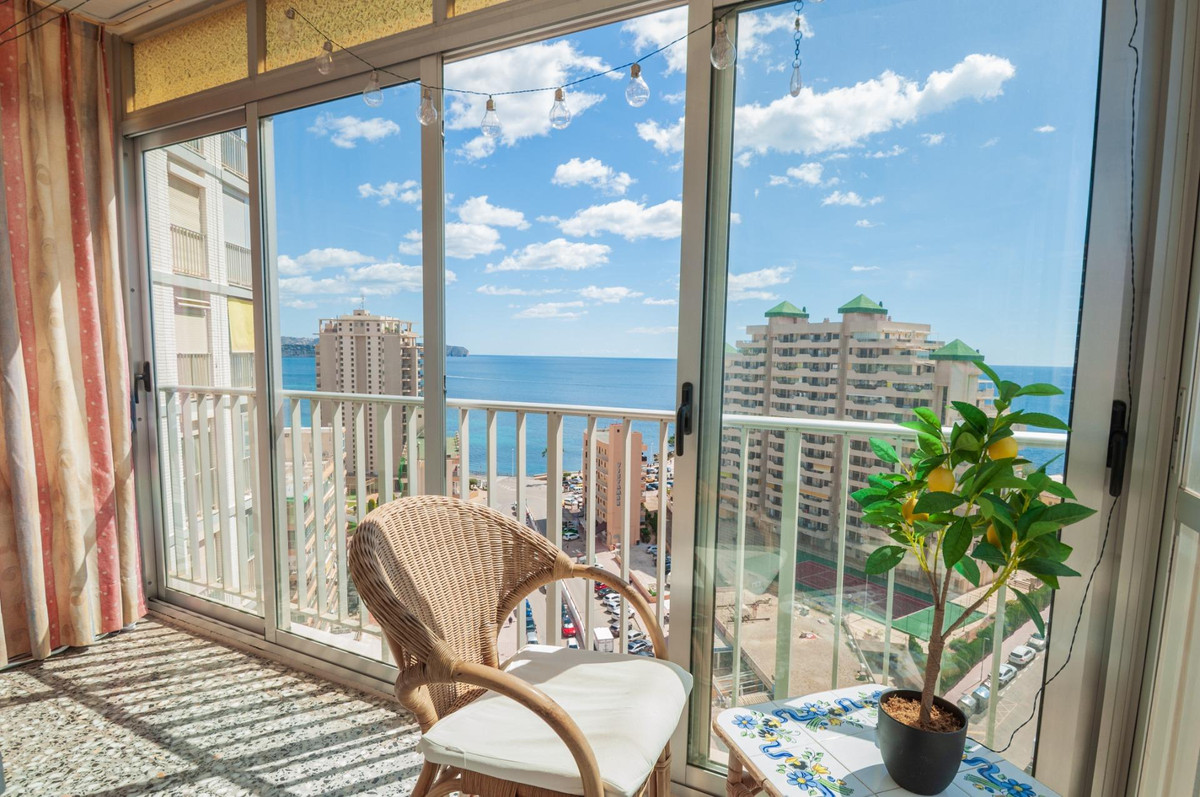 Se vende Apartamento Planta Media de 2 dormitorios en Costa Blanca, Alicante, España