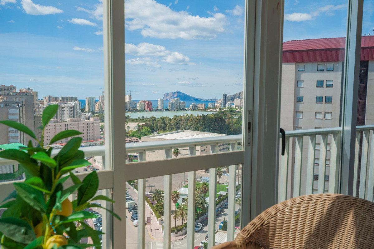 Se vende Apartamento Planta Media de 2 dormitorios en Costa Blanca, Alicante, España