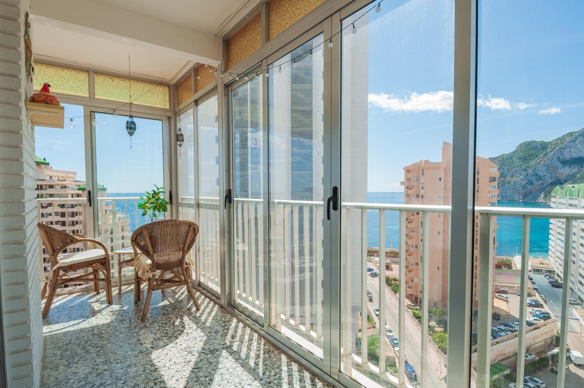 Se vende Apartamento Planta Media de 2 dormitorios en Costa Blanca, Alicante, España