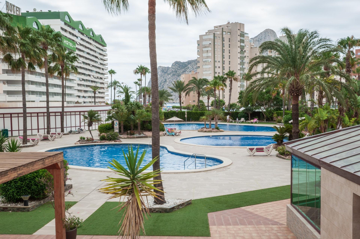 Se vende Apartamento Planta Media de 2 dormitorios en Costa Blanca, Alicante, España