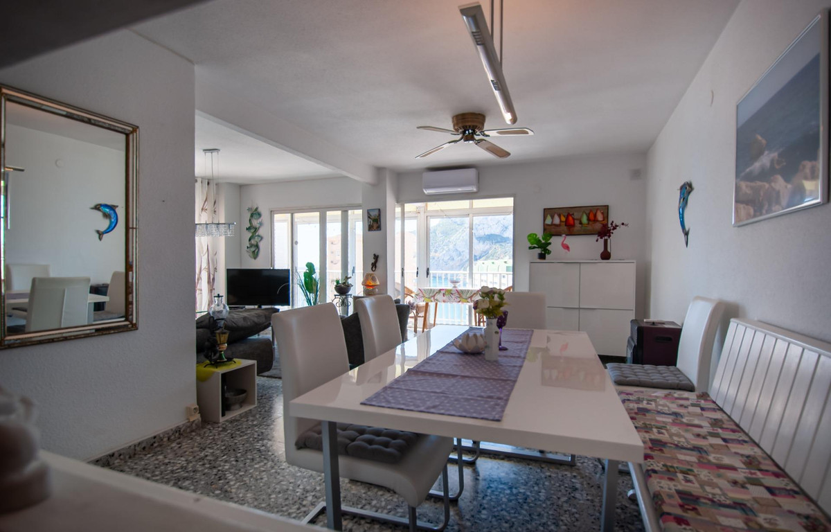 Se vende Apartamento Planta Media de 2 dormitorios en Costa Blanca, Alicante, España