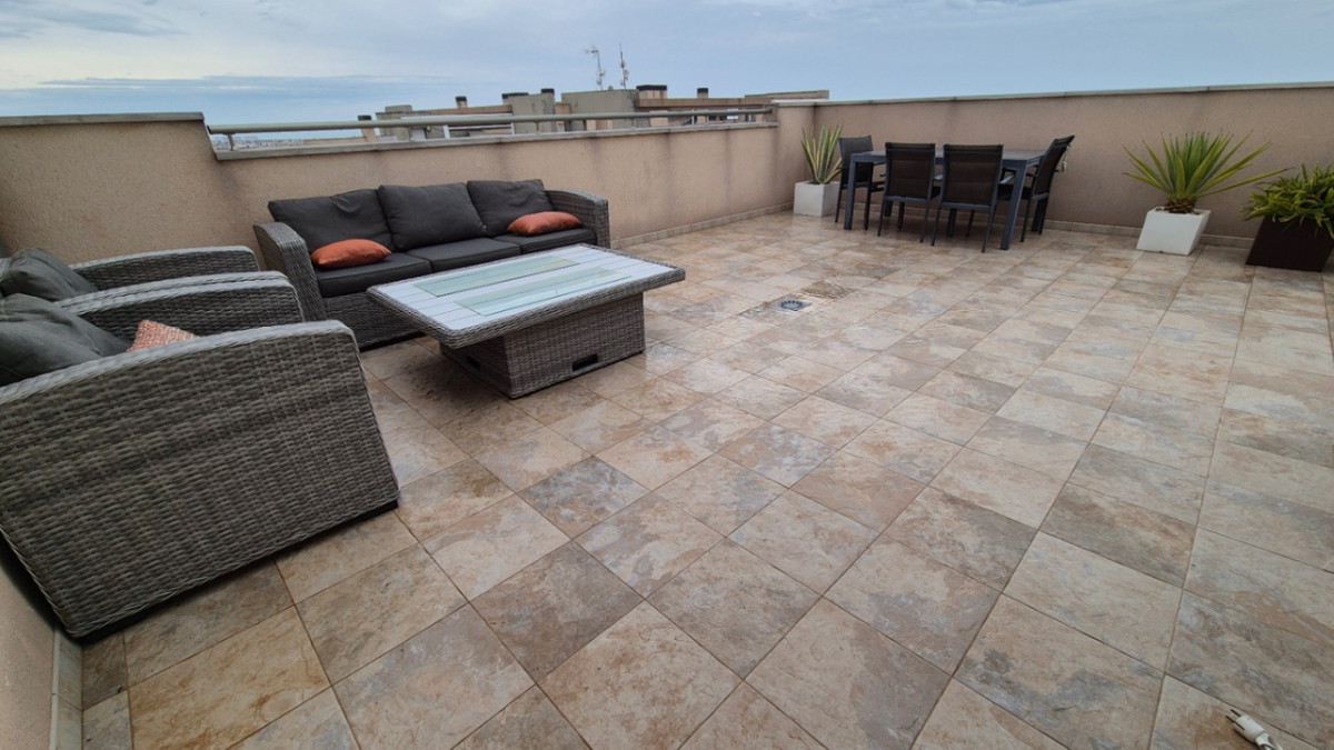 Se vende Ático de 2 dormitorios en Costa Blanca, Alicante, España