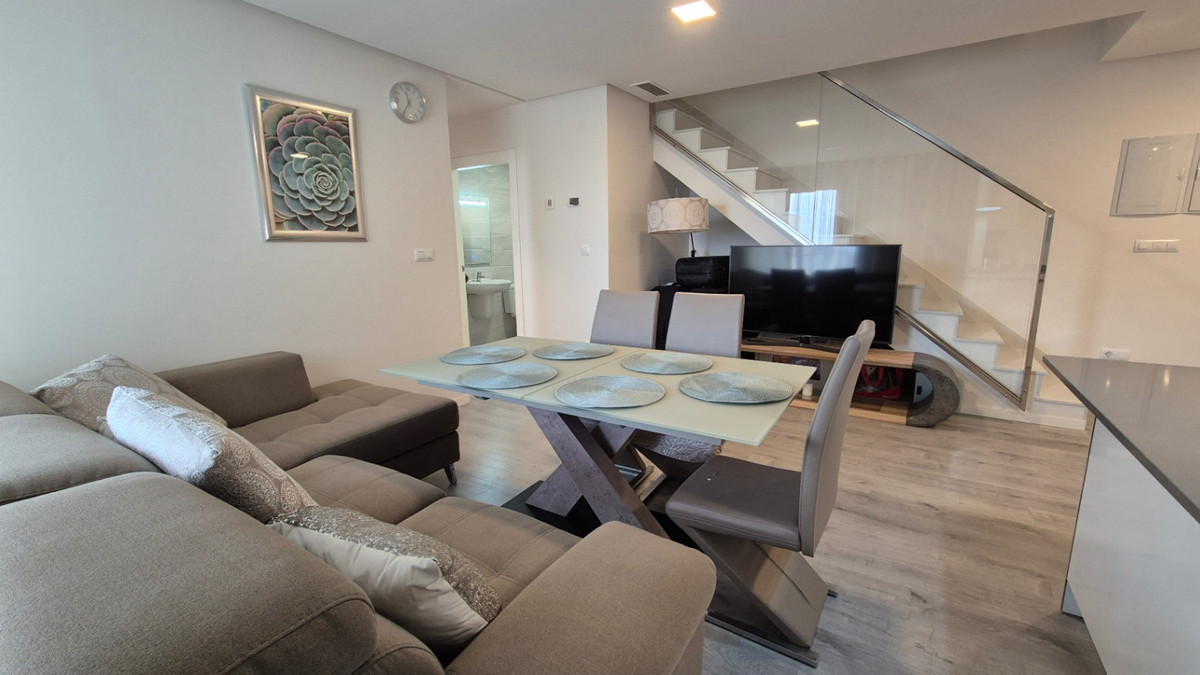 Se vende Ático de 2 dormitorios en Costa Blanca, Alicante, España