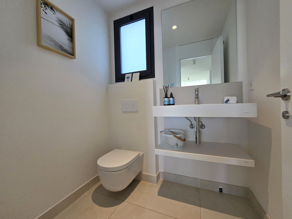 3 Bed Apartment for sale in Higueron Costa Del Sol, Málaga, Spain