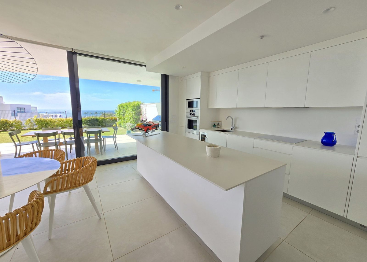 3 Bed Apartment for sale in Higueron Costa Del Sol, Málaga, Spain