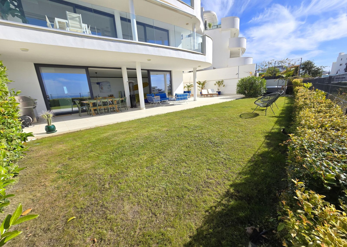 3 Bed Apartment for sale in Higueron Costa Del Sol, Málaga, Spain