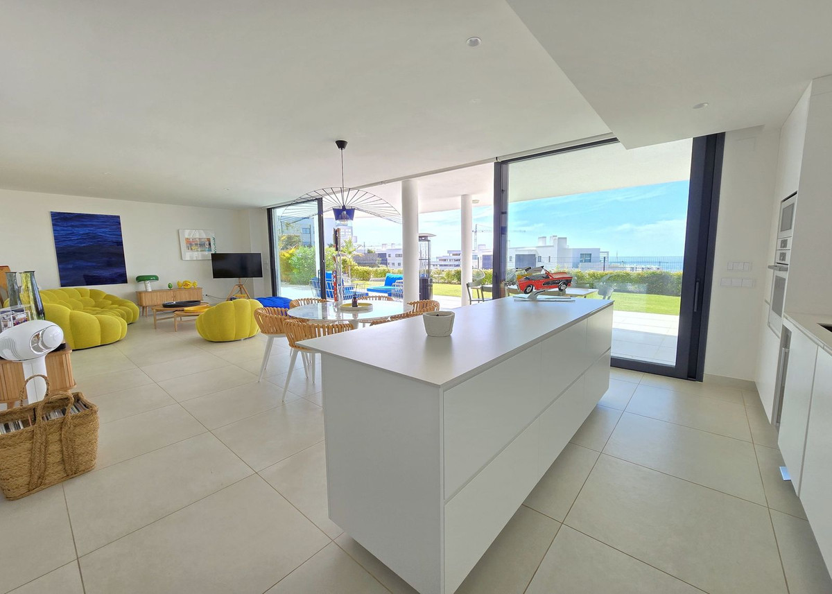 3 Bed Apartment for sale in Higueron Costa Del Sol, Málaga, Spain