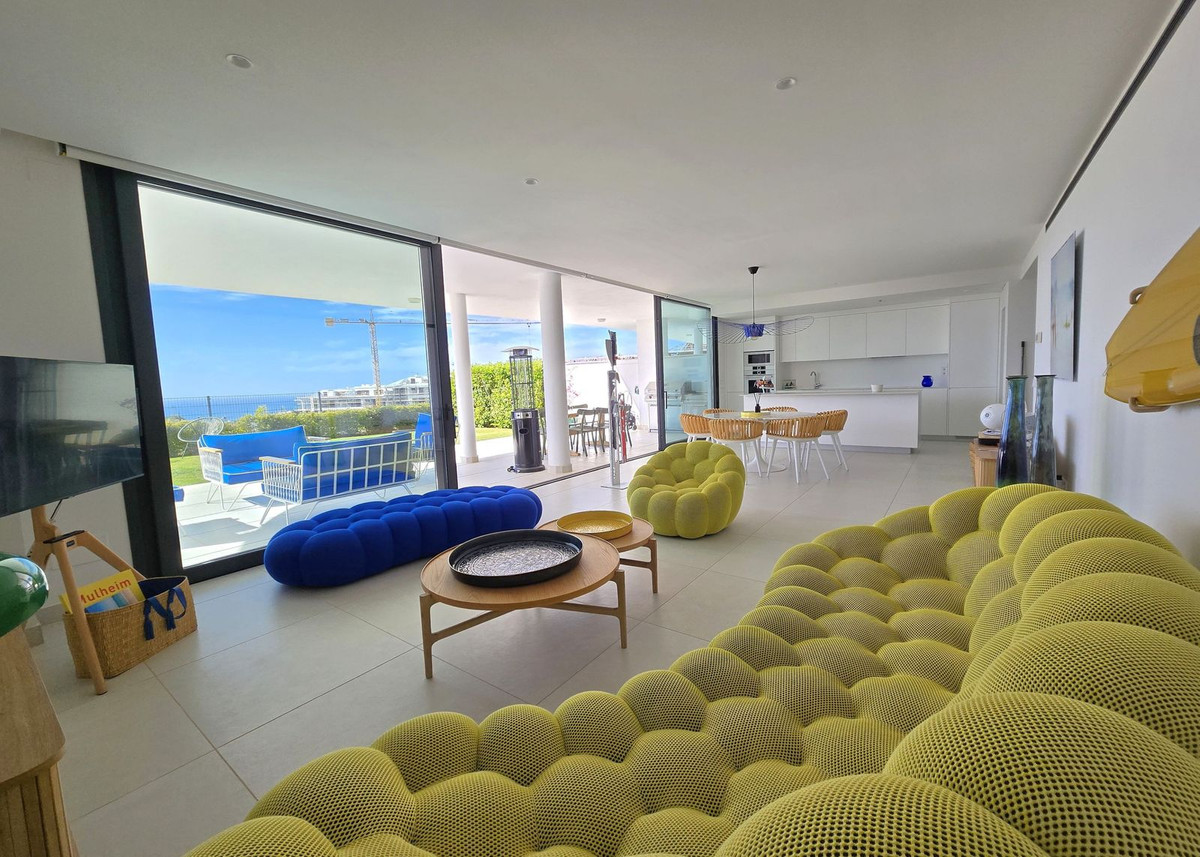 3 Bed Apartment for sale in Higueron Costa Del Sol, Málaga, Spain