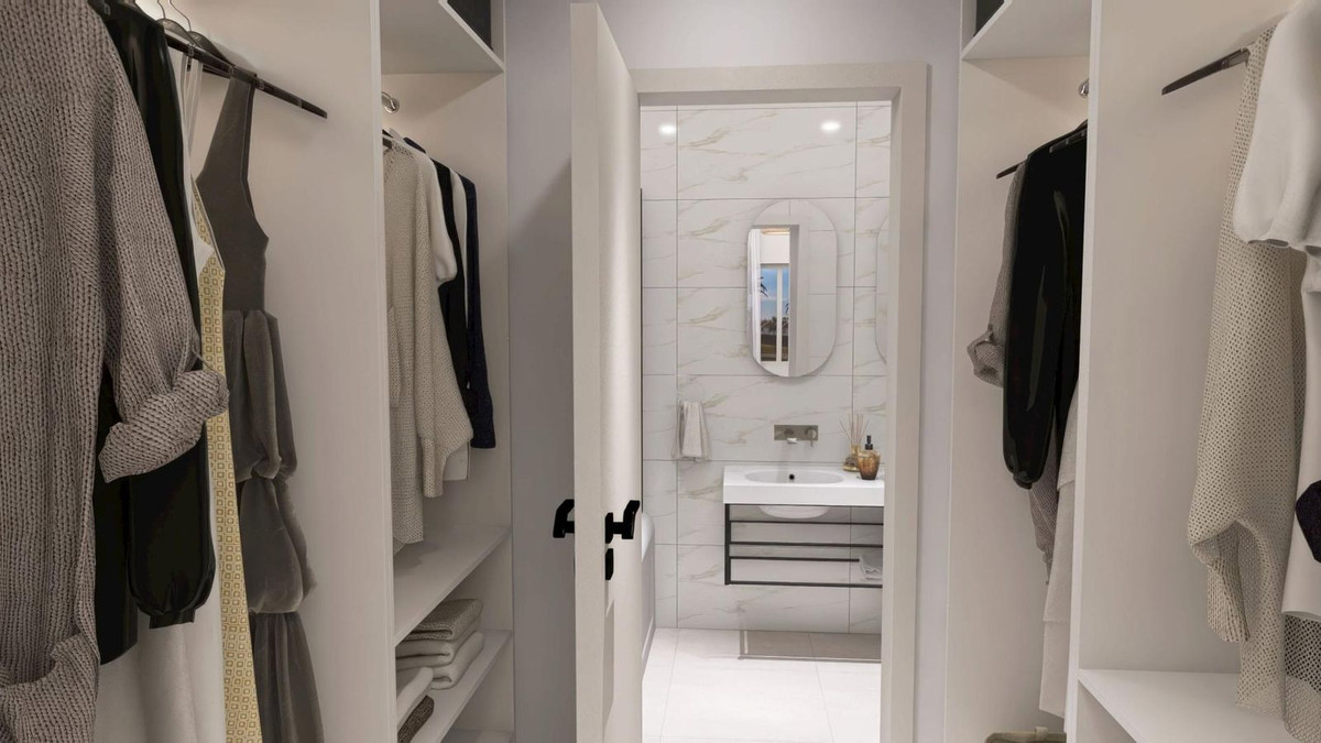 3 Bed Apartment for sale in Nueva Andalucía Costa Del Sol, Málaga, Spain