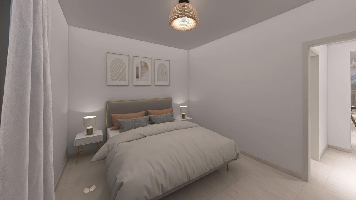 3 Bed Apartment for sale in Nueva Andalucía Costa Del Sol, Málaga, Spain