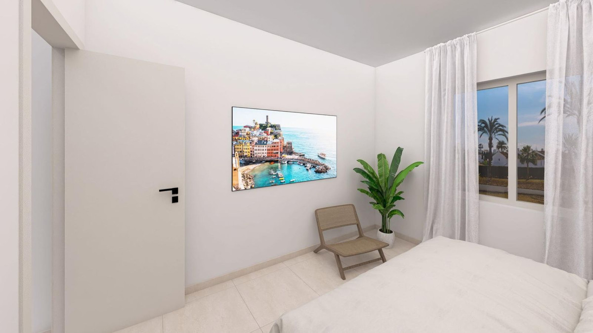 3 Bed Apartment for sale in Nueva Andalucía Costa Del Sol, Málaga, Spain