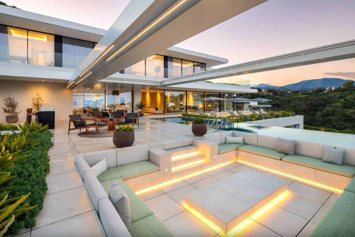 Se vende Villa - Chalet de 8 dormitorios en Costa Del Sol, Málaga, España