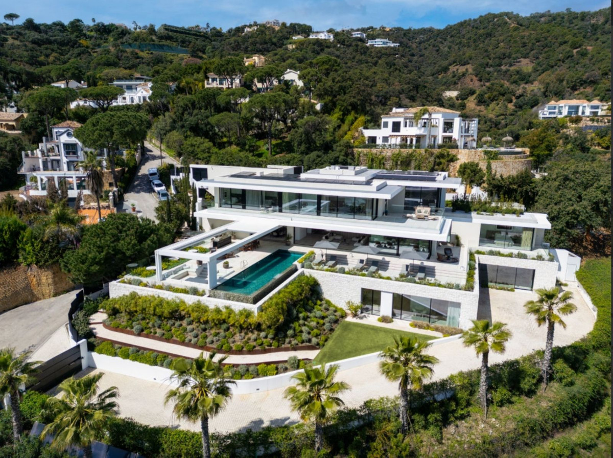 Se vende Villa - Chalet de 8 dormitorios en Costa Del Sol, Málaga, España