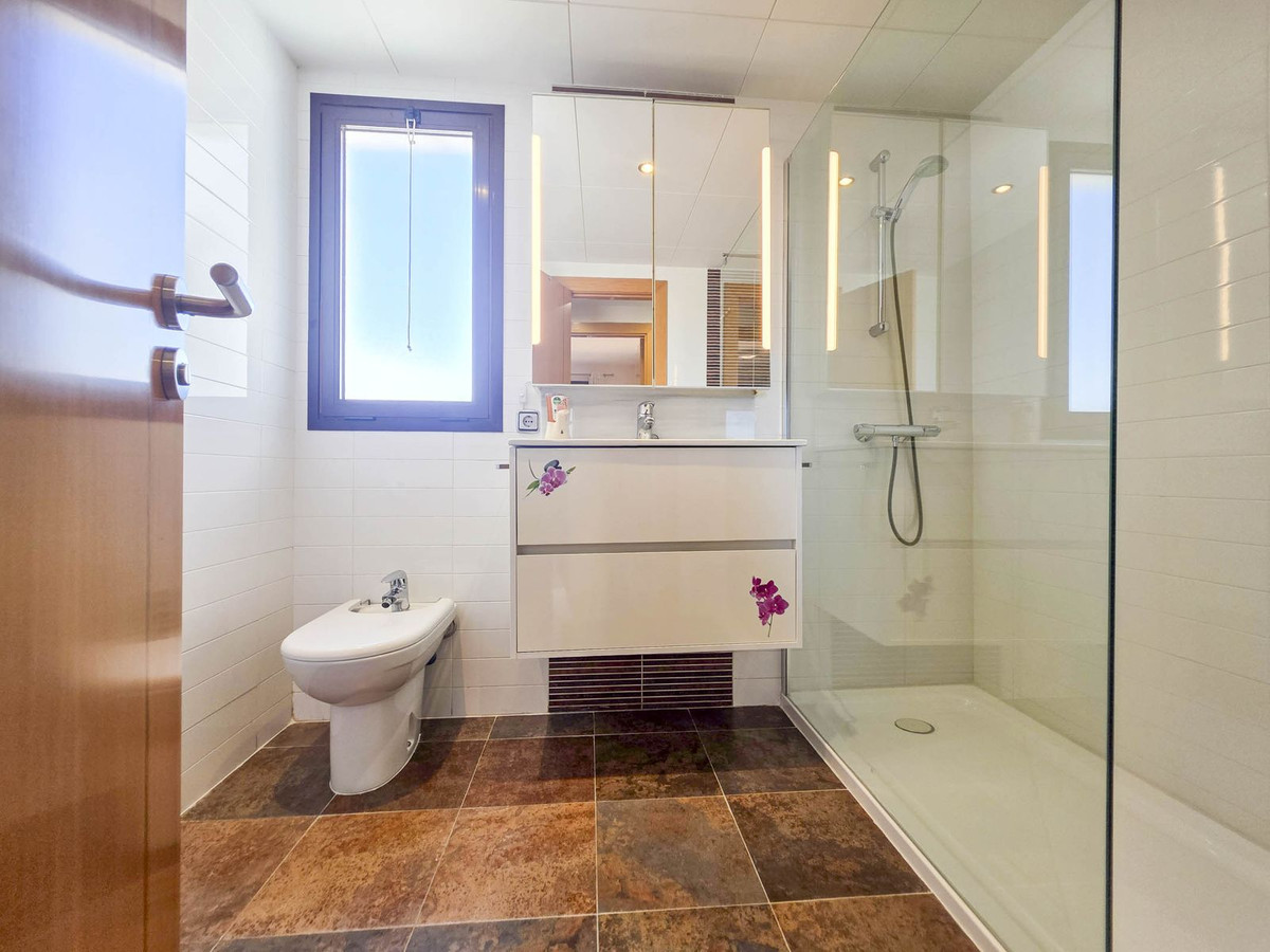 Se vende Ático de 2 dormitorios en Costa Del Sol, Málaga, España