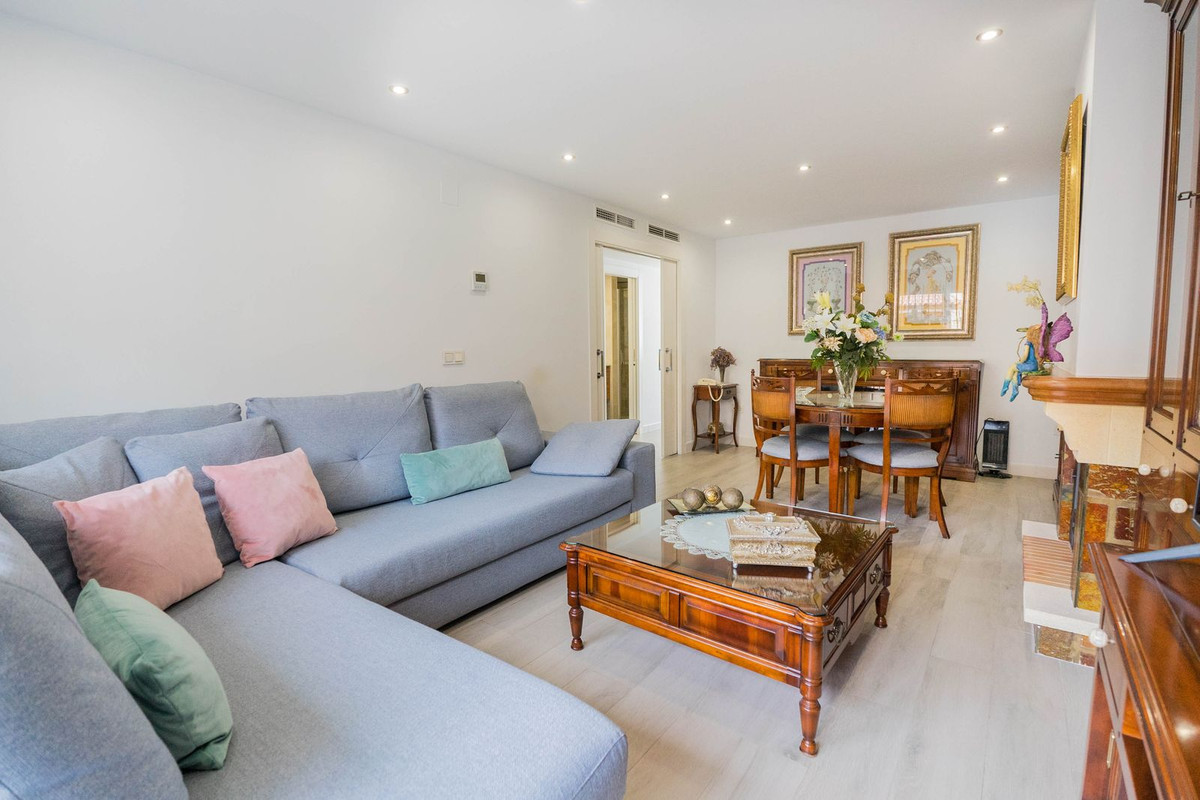 3 Bed Townhouse for sale in Málaga Costa Del Sol, Málaga, Spain