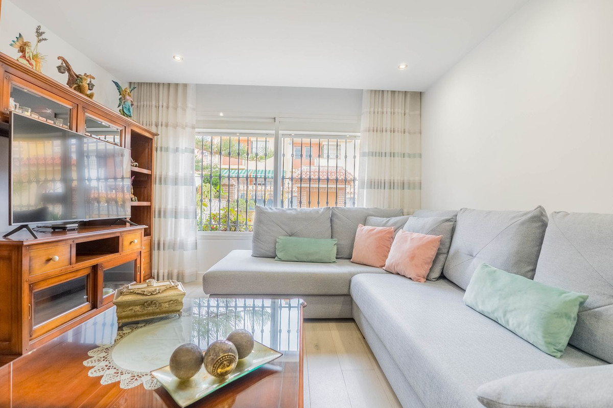 3 Bed Townhouse for sale in Málaga Costa Del Sol, Málaga, Spain