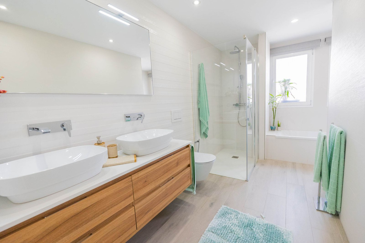 3 Bed Townhouse for sale in Málaga Costa Del Sol, Málaga, Spain