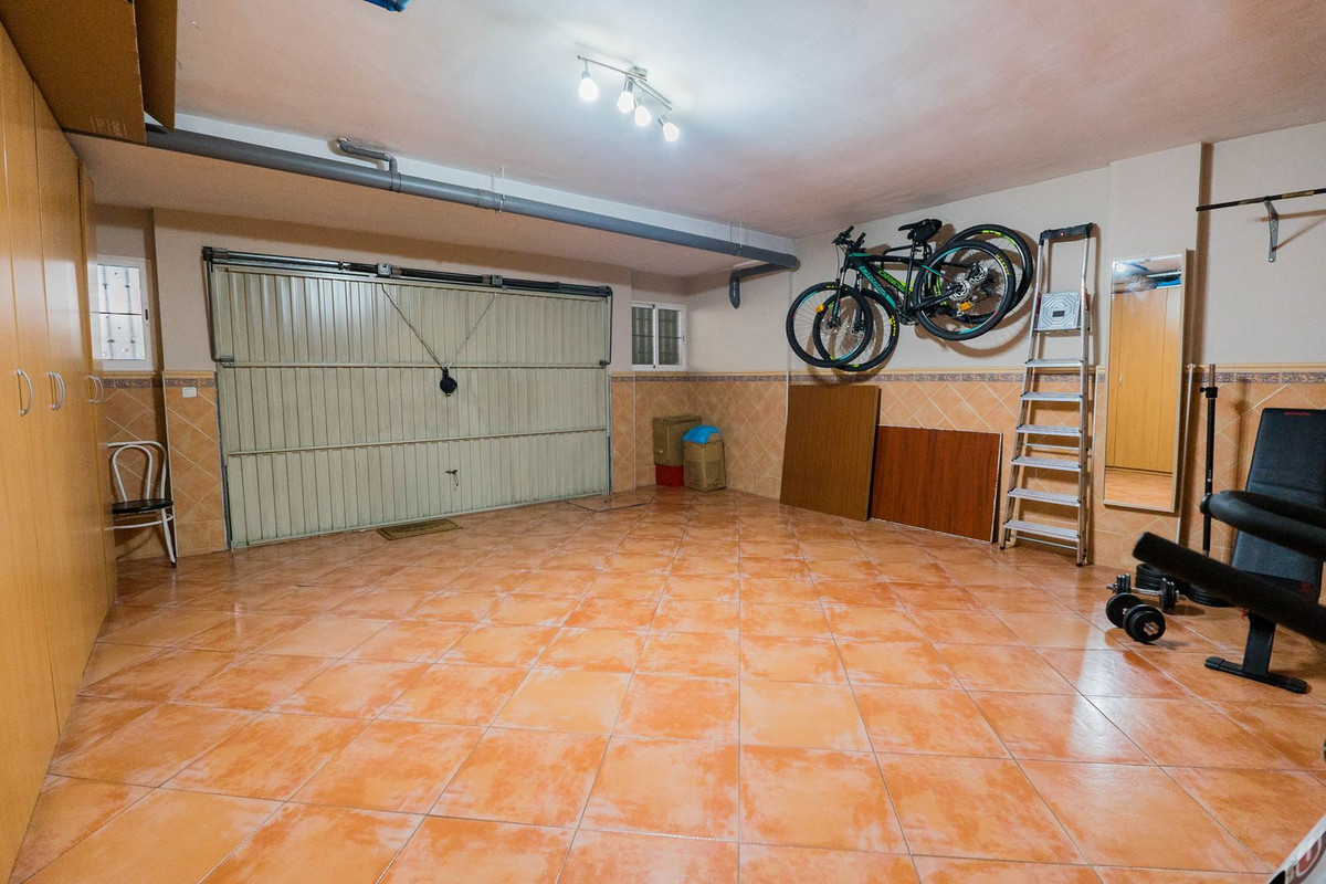 3 Bed Townhouse for sale in Málaga Costa Del Sol, Málaga, Spain