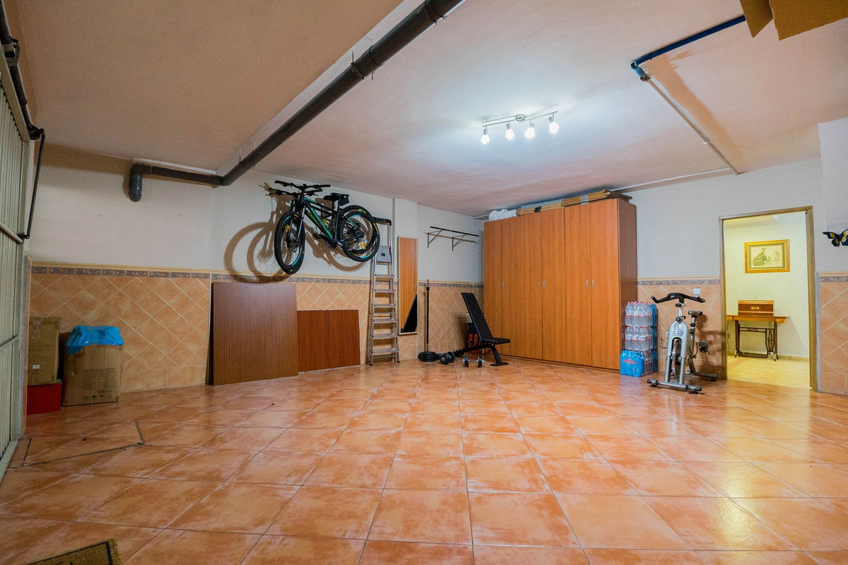 3 Bed Townhouse for sale in Málaga Costa Del Sol, Málaga, Spain