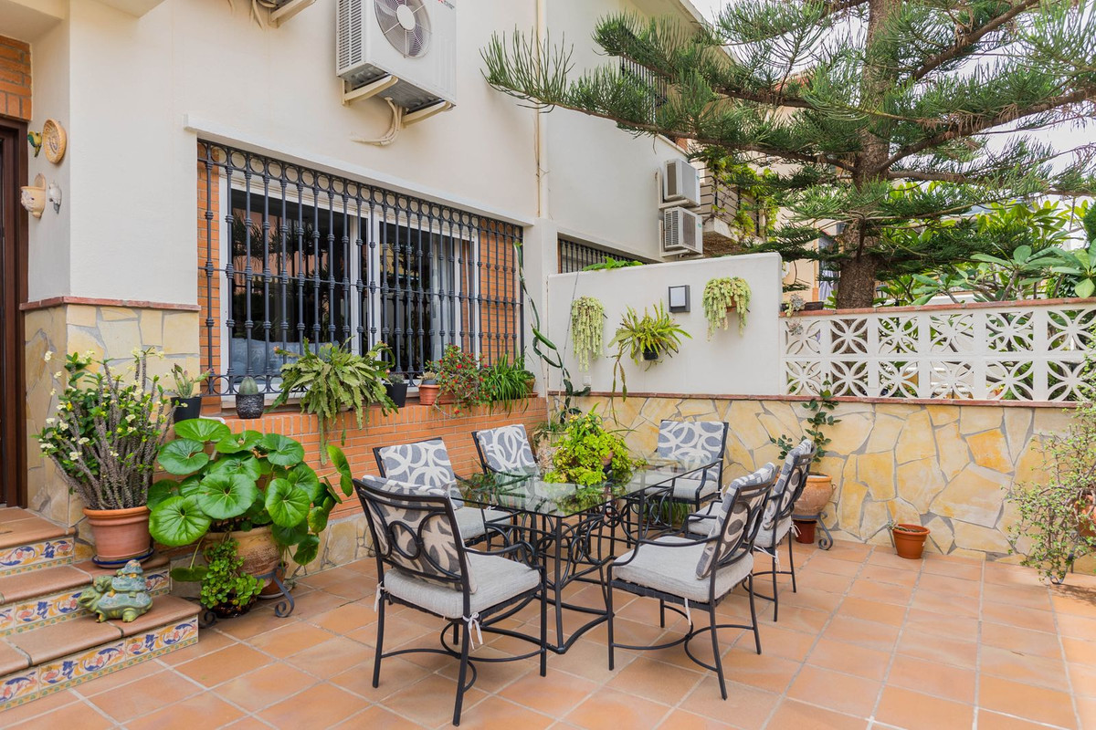 3 Bed Townhouse for sale in Málaga Costa Del Sol, Málaga, Spain