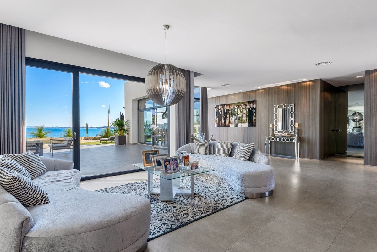 6 Bed Townhouse for sale in Cabo Roig Costa Blanca, Alicante, Spain