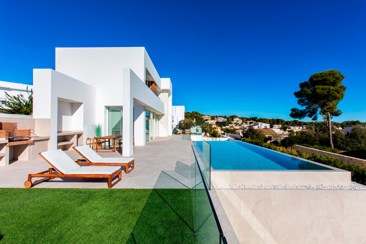 4 Bed Townhouse for sale in Benissa Costa Blanca, Alicante, Spain