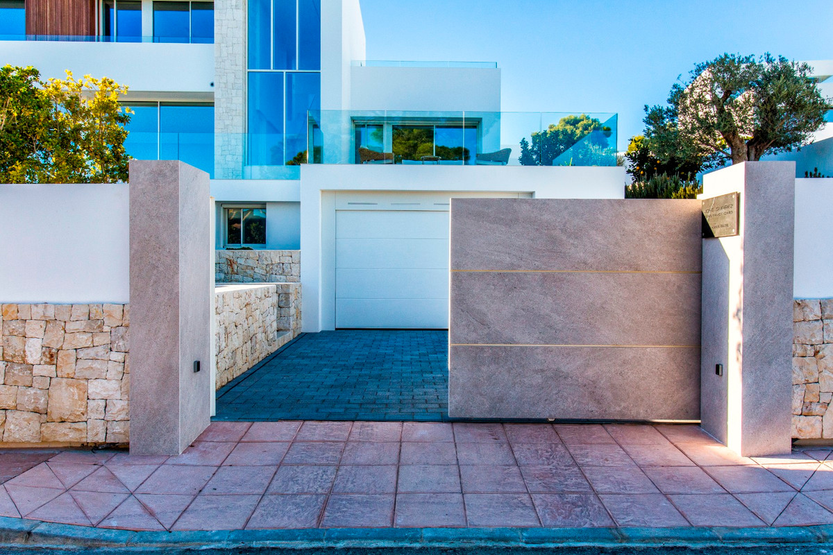 4 Bed Townhouse for sale in Benissa Costa Blanca, Alicante, Spain