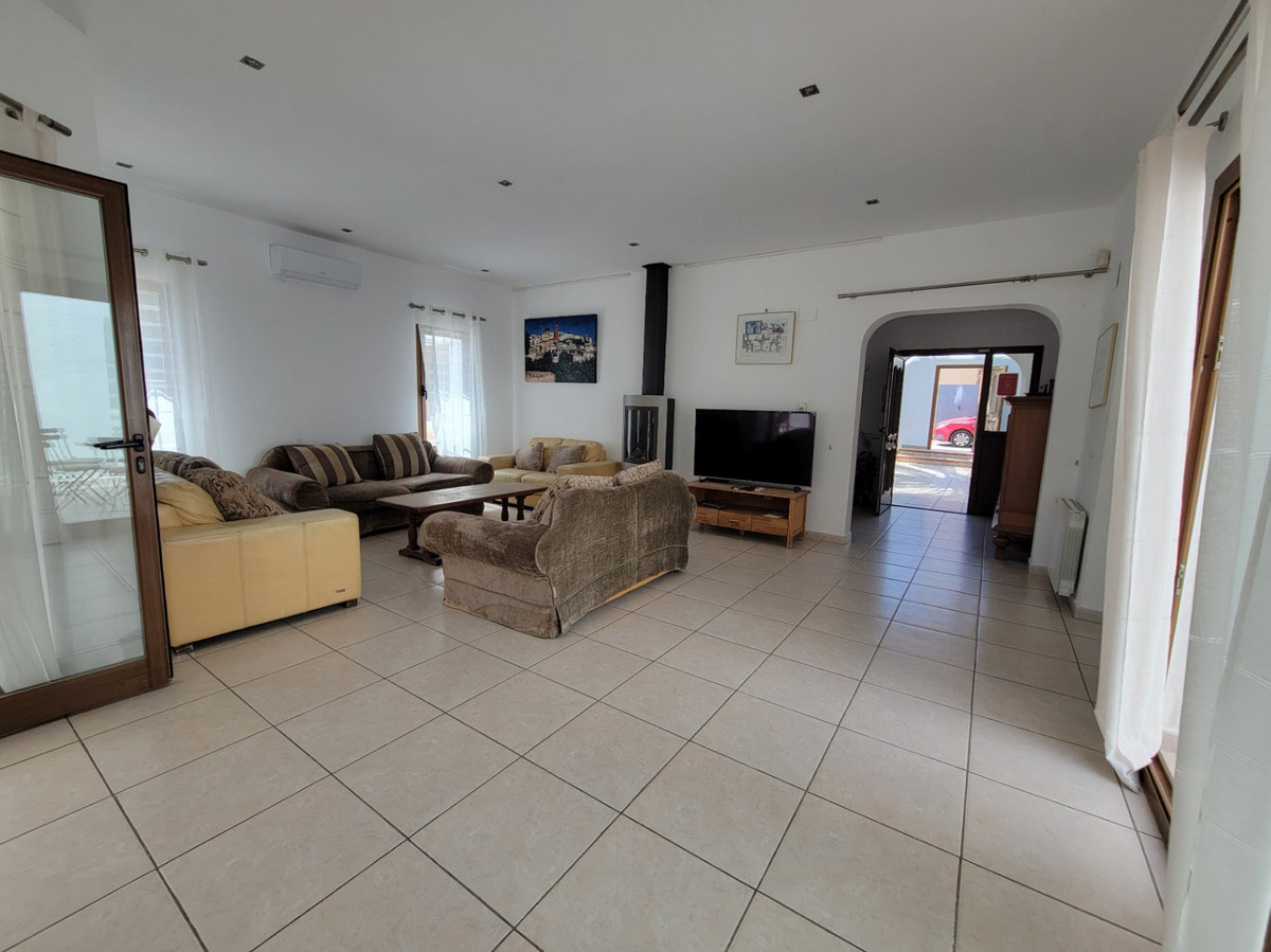 10 Bed Townhouse for sale in Moraira Costa Blanca, Alicante, Spain