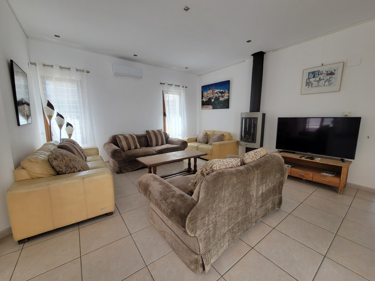10 Bed Townhouse for sale in Moraira Costa Blanca, Alicante, Spain