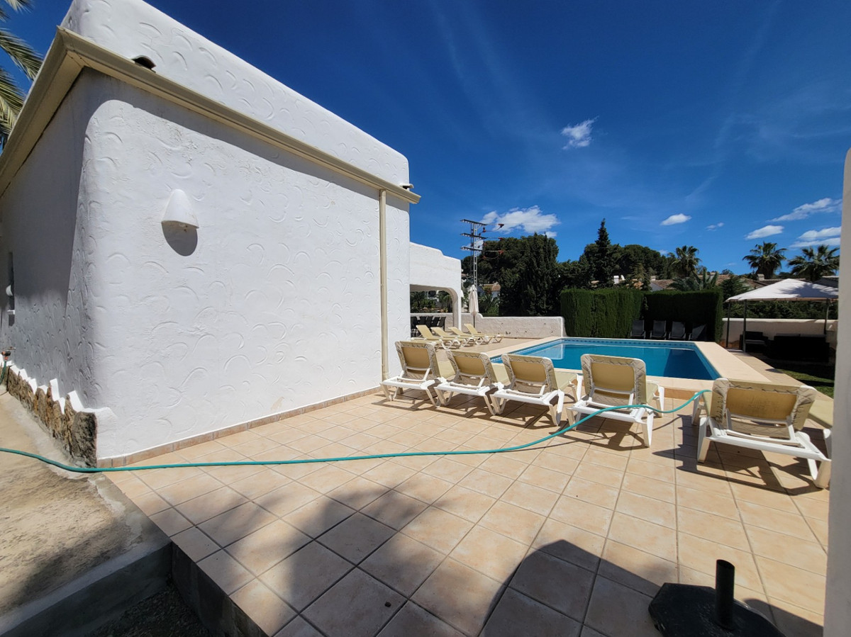 10 Bed Townhouse for sale in Moraira Costa Blanca, Alicante, Spain