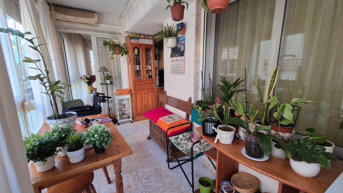 Se vende Apartamento Planta Media de 3 dormitorios en Costa Blanca, Alicante, España