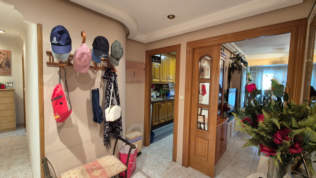 Se vende Apartamento Planta Media de 3 dormitorios en Costa Blanca, Alicante, España