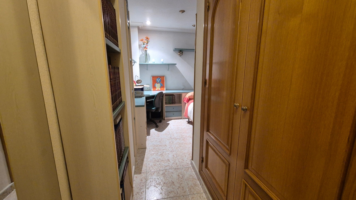 Se vende Apartamento Planta Media de 3 dormitorios en Costa Blanca, Alicante, España