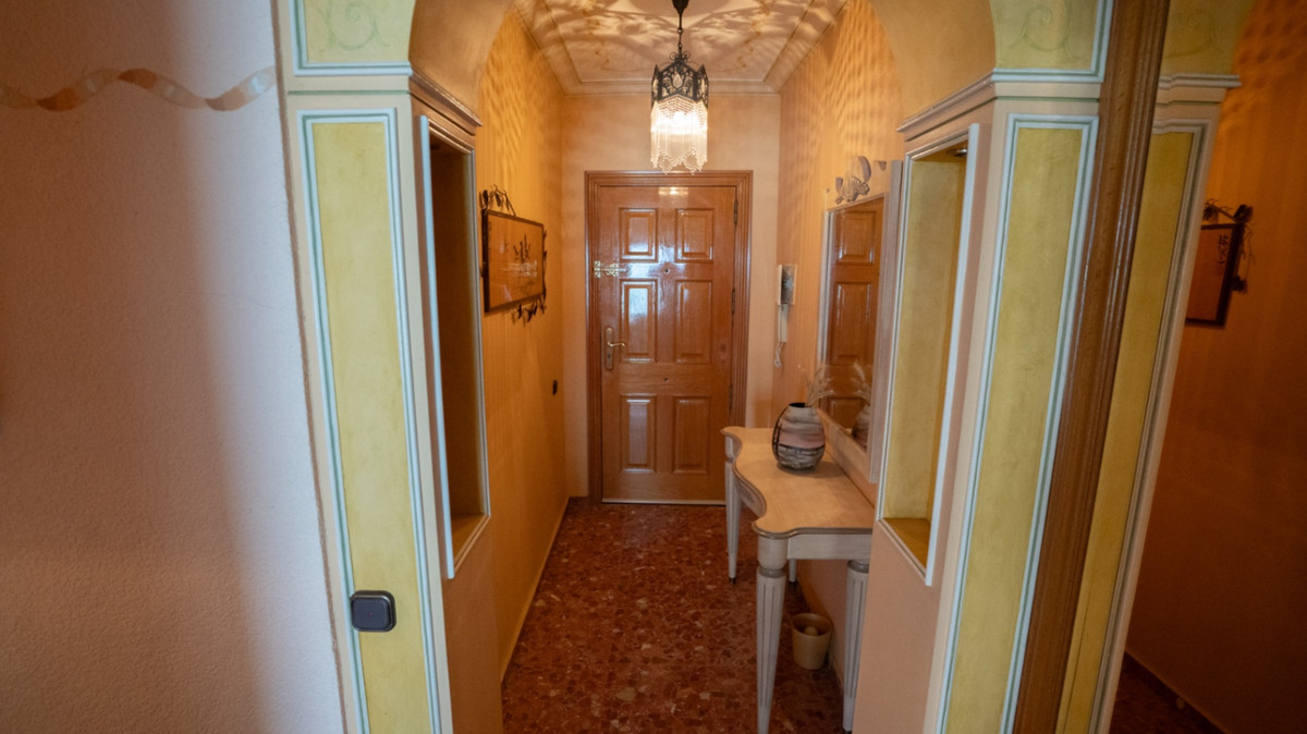 Se vende Apartamento Planta Media de 3 dormitorios en Costa Blanca, Alicante, España