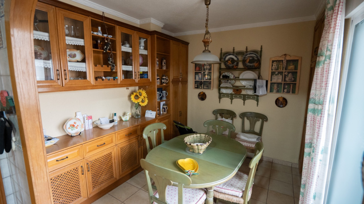 Se vende Apartamento Planta Media de 3 dormitorios en Costa Blanca, Alicante, España