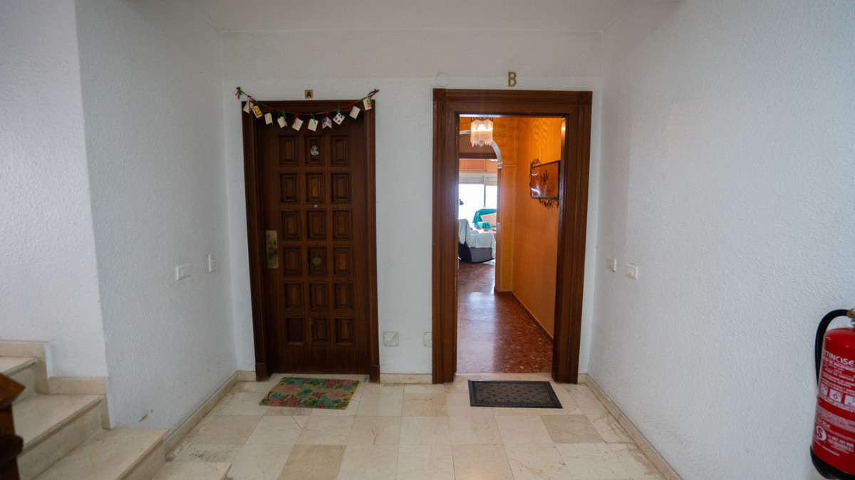 Se vende Apartamento Planta Media de 3 dormitorios en Costa Blanca, Alicante, España