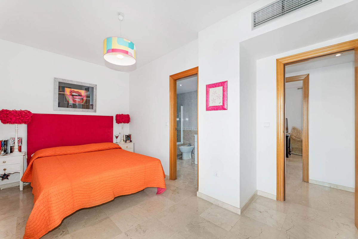 3 Bed Apartment for sale in Guadalmina Alta Costa Del Sol, Málaga, Spain
