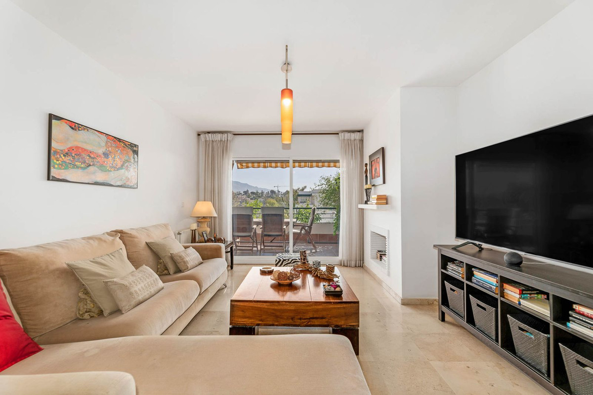 3 Bed Apartment for sale in Guadalmina Alta Costa Del Sol, Málaga, Spain