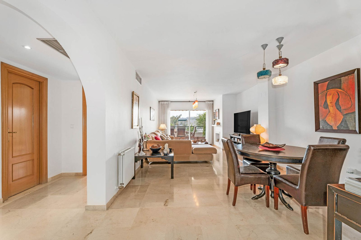 3 Bed Apartment for sale in Guadalmina Alta Costa Del Sol, Málaga, Spain