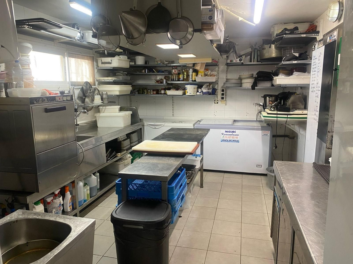 Se vende Restaurante  en Costa Del Sol, Cadiz, España