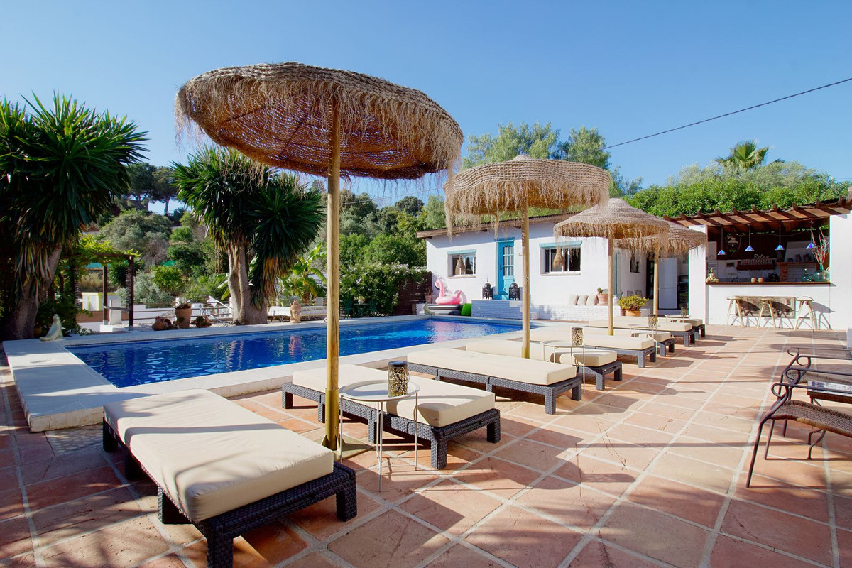 4 Bed Townhouse for sale in Alhaurín El Grande Costa Del Sol, Málaga, Spain