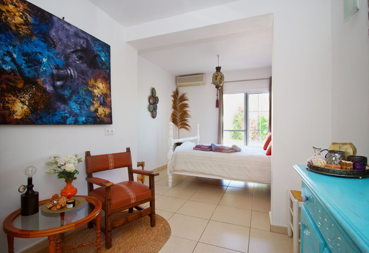 4 Bed Townhouse for sale in Alhaurín El Grande Costa Del Sol, Málaga, Spain
