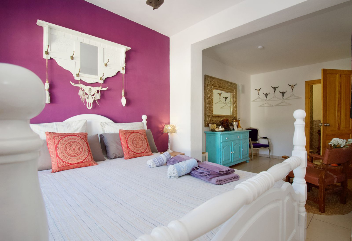 4 Bed Townhouse for sale in Alhaurín El Grande Costa Del Sol, Málaga, Spain